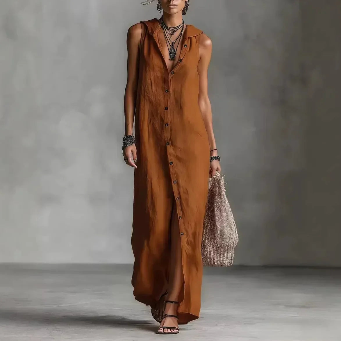 Penelopa | Elegantna i casual midi haljina s V izrezom