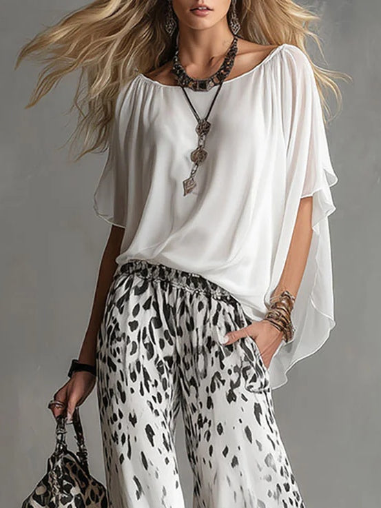 Monika | Set T-shirt s Boat-Neck dizajnom i Gradient hlačama od Chiffona s Leoprintom